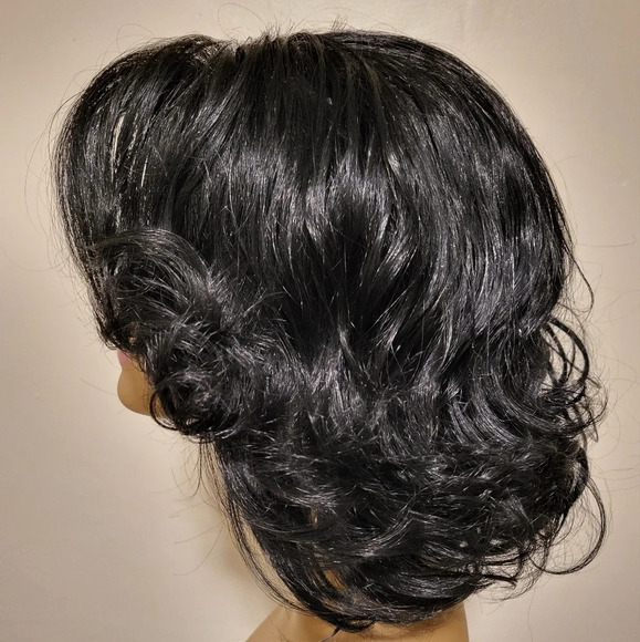 Freetress Equal Lace Front Natural Hairline Victoria - 1 - Picture 3 of 7